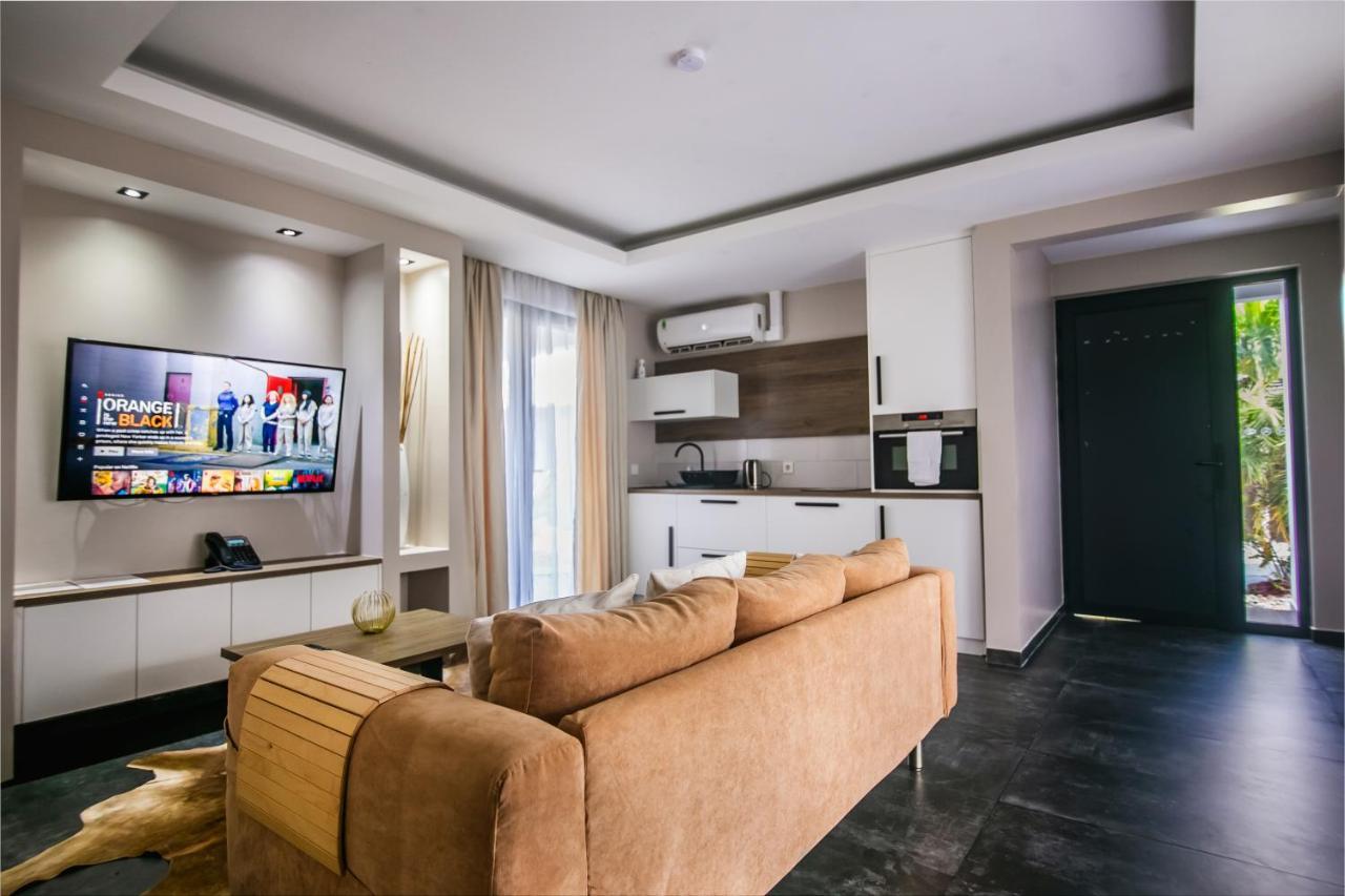 باراماريبو Bronbella Villa Residence المظهر الخارجي الصورة